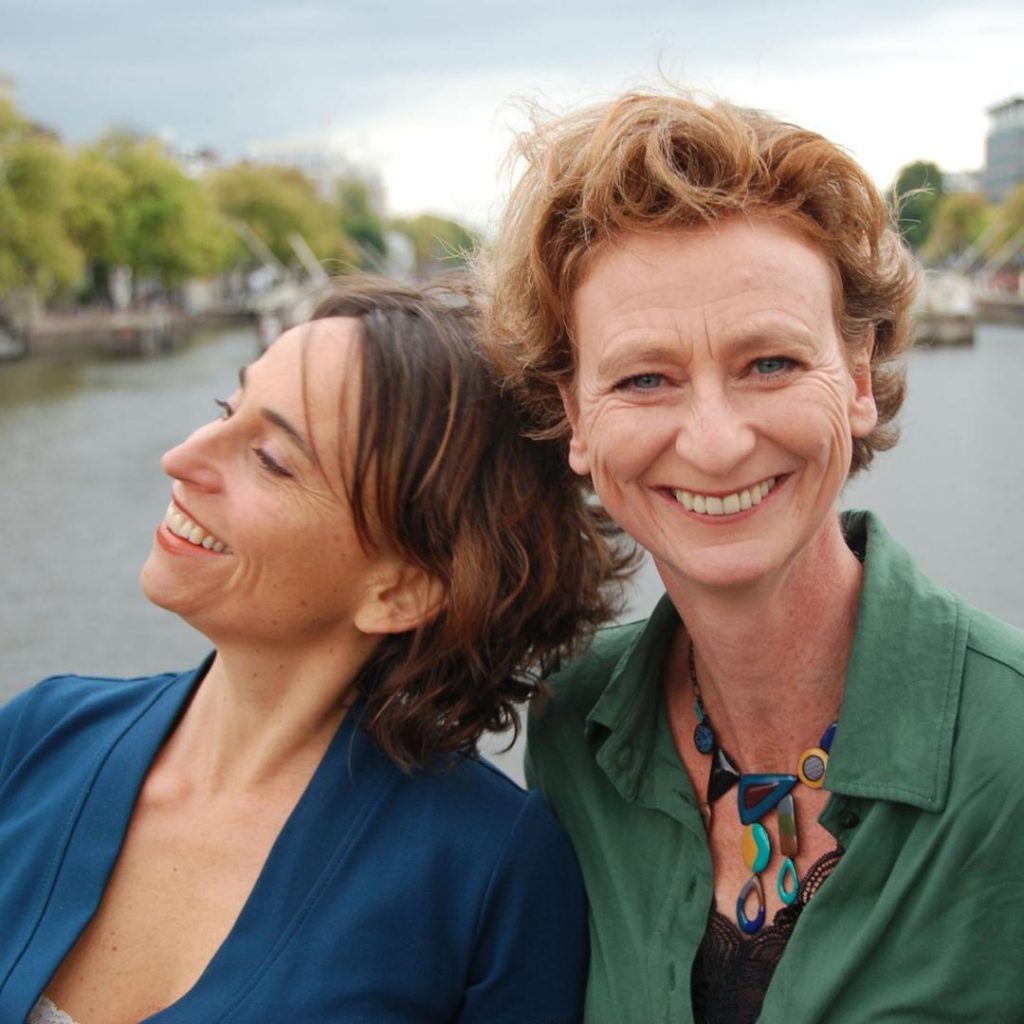 Zangeres Liekje Welten en pianiste Nanda van Praag brengen de mooiste chansons. Van Piaf tot Stromae en van Shaffy tot Brel. 
Zaterdag 6 november 2021, 20:00 uur
Zondag 7 november 2021, 15:00 uur