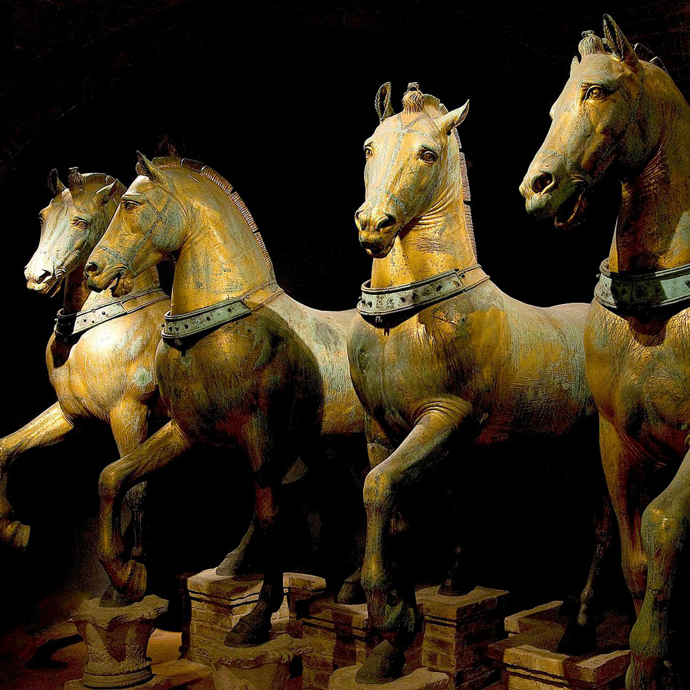 De paarden van San Marco, een verhaal van trots, roof en hoogmoed, door Wendelien van Welie-Vink. Zondag 12 januari 2025, 15:30 tot 17:30.